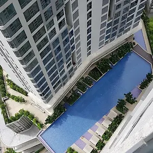 Robertson By Miric Apartment